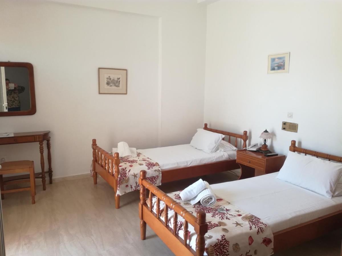 Gonatas Hotel